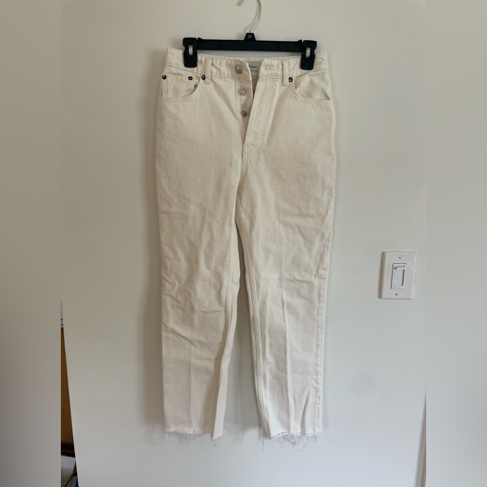 Zara off white straight leg mom jeans size 4
